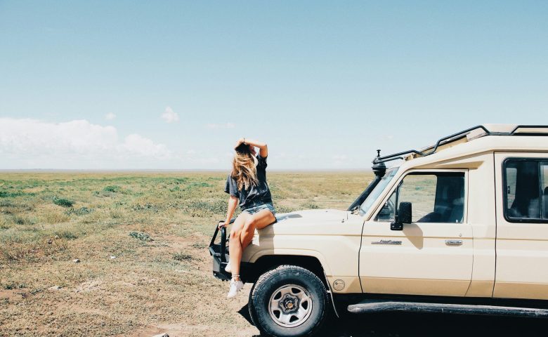 safari vehicle